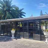 Pereybere Apartment private Balcony (free breakfast)