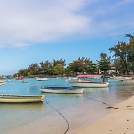 Pereybere Apartment private Balcony (free breakfast)