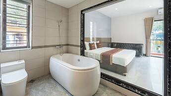 Viet Hoa Hotel & Residence