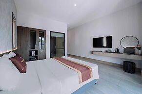 Viet Hoa Hotel & Residence Cat Ba - Rooftop Pool