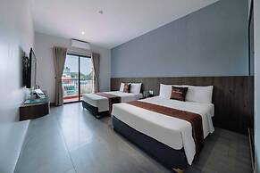 Viet Hoa Hotel & Residence Cat Ba - Rooftop Pool