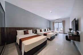 Viet Hoa Hotel & Residence Cat Ba - Rooftop Pool
