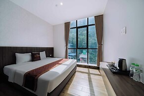 Viet Hoa Hotel & Residence Cat Ba - Rooftop Pool