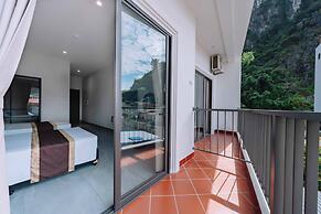 Viet Hoa Hotel & Residence Cat Ba - Rooftop Pool