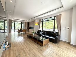 Viet Hoa Hotel & Residence