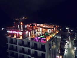 Viet Hoa Hotel & Residence