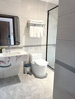 Viet Hoa Hotel & Residence