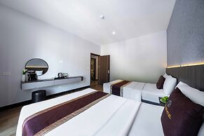Viet Hoa Hotel & Residence Cat Ba - Rooftop Pool