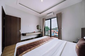 Viet Hoa Hotel & Residence Cat Ba - Rooftop Pool