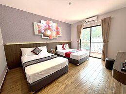 Viet Hoa Hotel & Residence