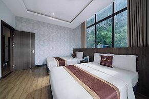 Viet Hoa Hotel & Residence Cat Ba - Rooftop Pool
