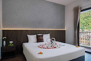 Viet Hoa Hotel & Residence Cat Ba - Rooftop Pool