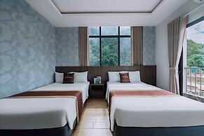 Viet Hoa Hotel & Residence Cat Ba - Rooftop Pool