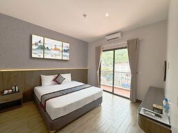 Viet Hoa Hotel & Residence