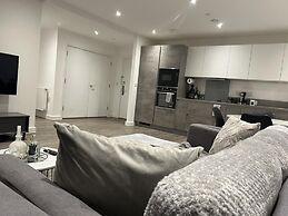 Riverside Retreat in Barking