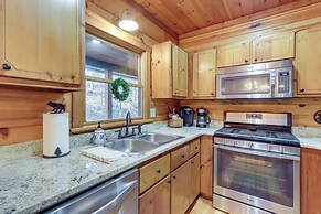 Secluded Cherry Log Cabin w/ Hot Tub + Swings!