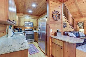 Secluded Cherry Log Cabin w/ Hot Tub + Swings!