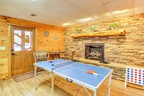 Secluded Cherry Log Cabin w/ Hot Tub + Swings!