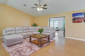 Pet-friendly Ocala Home w/ Screened-in Lanai!