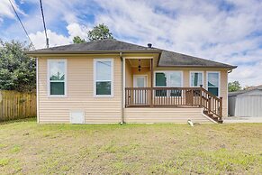 Arabi Home w/ Deck: 7 Mi to Downtown New Orleans!