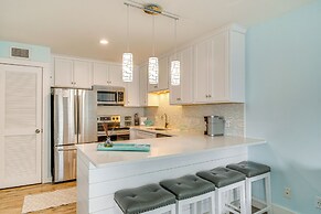 Gulf Shores Condo w/ Pool: Walk to Beaches!