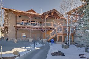 Centrally Located Angel Fire Condo ~ 1/2 Mi Resort