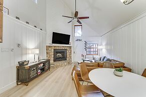 Centrally Located Angel Fire Condo ~ 1/2 Mi Resort