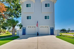 Waterfront Hudson Townhome w/ Dock Access!