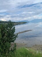 The house on the lake