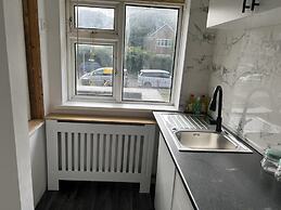Comfy 2-bedroom Apartment