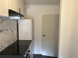 Comfy 2-bedroom Apartment