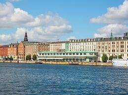 Sanders Shield - 3 Bedroom Apartment With Balcony