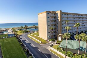 Inlet Reef 419 3 Bedroom Condo by RedAwning