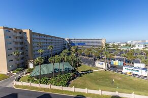 Inlet Reef 419 3 Bedroom Condo by RedAwning