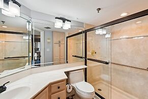 Inlet Reef 419 3 Bedroom Condo by RedAwning