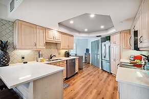 Inlet Reef 419 3 Bedroom Condo by RedAwning