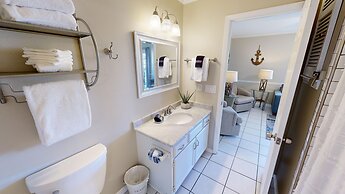 Sandpiper Cove 4203 1 Bedroom Condo by RedAwning