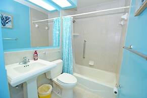 Dune Mist Iv 1s 3 Bedroom Apts by RedAwning