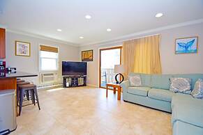 Dune Mist Iv 1s 3 Bedroom Apts by RedAwning