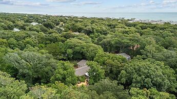 Cottage At Pine Knoll Shores 3 Bedroom Home by RedAwning