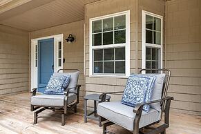 Cottage At Pine Knoll Shores 3 Bedroom Home by RedAwning