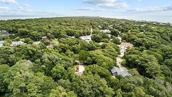 Cottage At Pine Knoll Shores 3 Bedroom Home by RedAwning