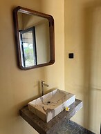 Delmora Home Balangan