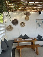 Delmora Home Balangan