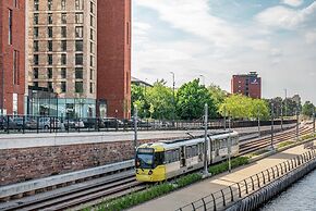 Manchester Terrace Retreat-cinema & Free Parking