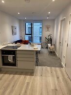 Manchester Terrace Retreat-cinema & Free Parking