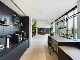 Manchester Terrace Retreat-cinema & Free Parking