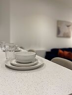 Manchester Terrace Retreat-cinema & Free Parking