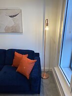 Manchester Terrace Retreat-cinema & Free Parking