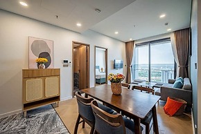 Parkland Riverside Luxury Vacation